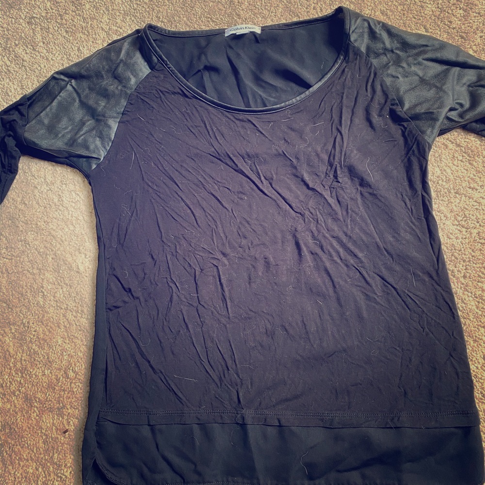 Long sleeved Calvin Klein shirt for women